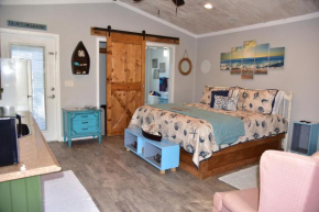 The Beach House at Si Como No Inn